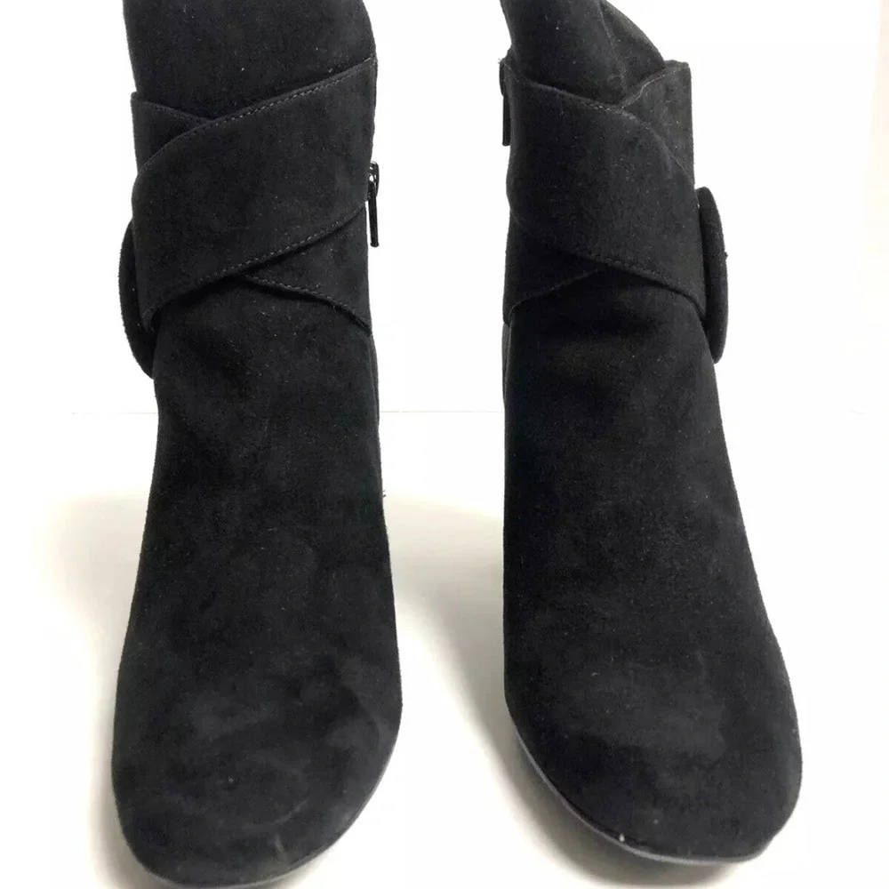 Naturalizer Women’s Rae, Black Ankle Booties, Size 7.5 M